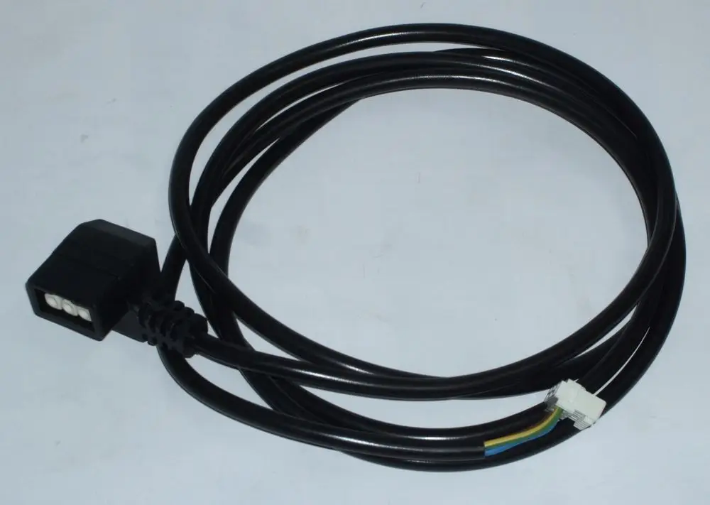 Kabel mit Molexstecker, geeignet für Daikin Pumpen, mit schwarzem Mantel und mehreren farbigen Drähten am Ende.